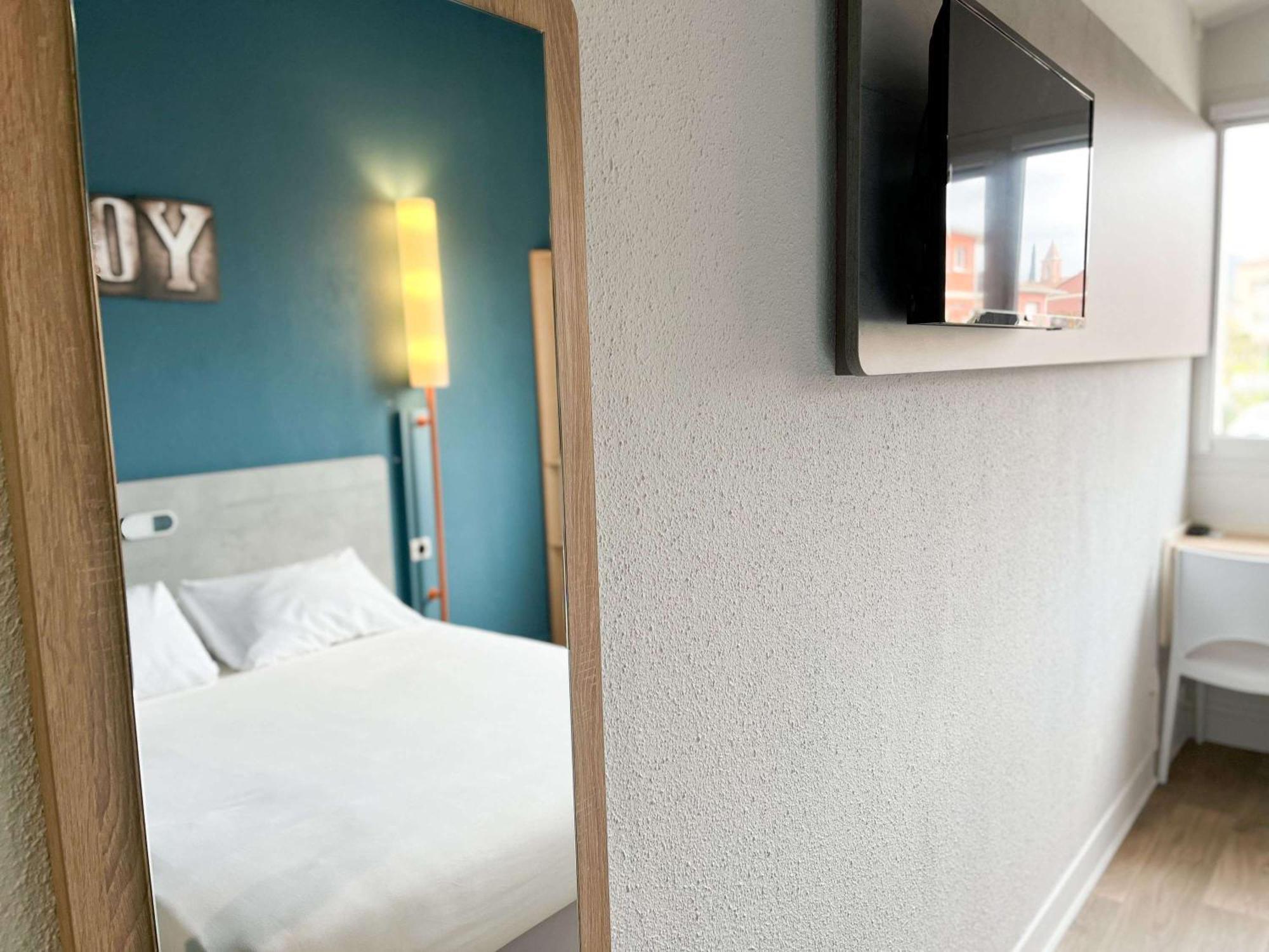 Ibis Budget Saint Christol Les Ales Eksteriør bilde