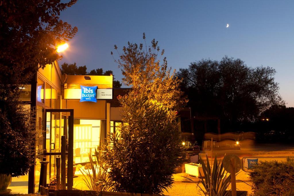 Ibis Budget Saint Christol Les Ales Eksteriør bilde
